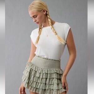 AE High Waisted Ruffle Olive Mini Skort